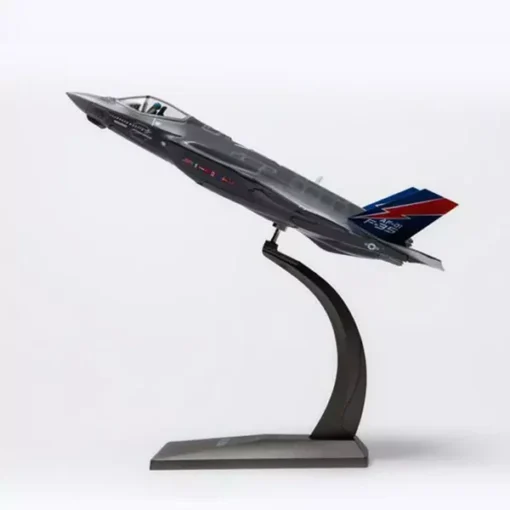 F-35 US Air Force 1/72 Scale Model. 3