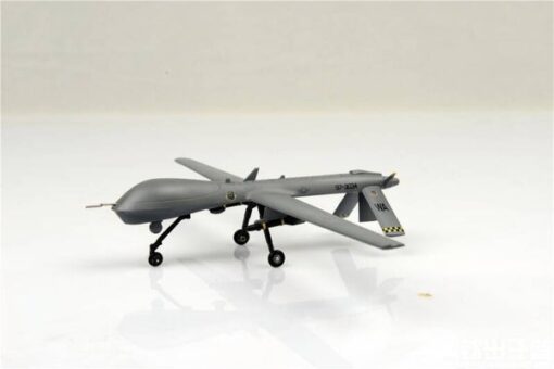 MQ-1 Raptor 1/72 Scale Model. 6