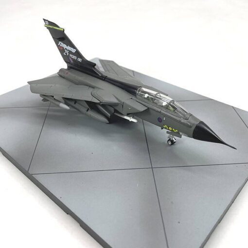 Panavia Tornado 1/100 Scale Model. 6