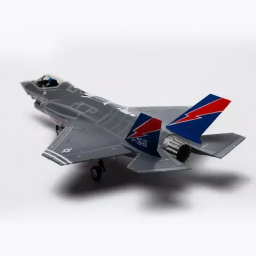 F-35 US Air Force 1/72 Scale Model. 4