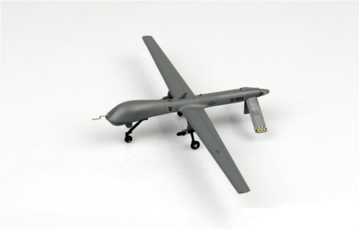 MQ-1 Raptor 1/72 Scale Model. 4