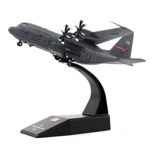 C-130 USAF 1/200 Scale Model. 5